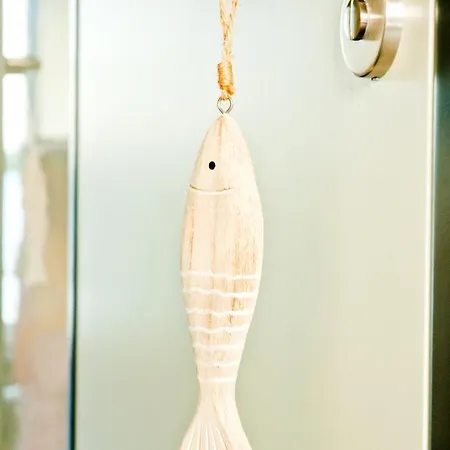 Botel Hausboot Moin Madita In Exklusiver Lage