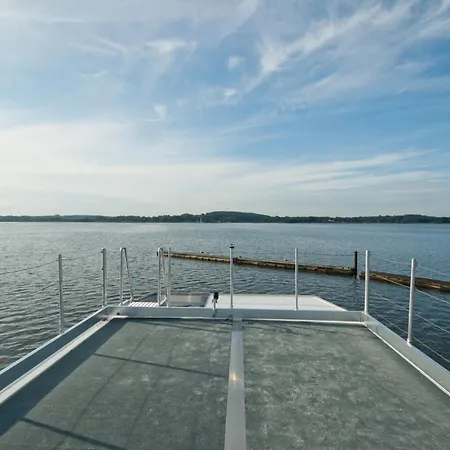 Hausboot Moin Madita In Exklusiver Lage Bådhotel *